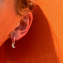 Load image into Gallery viewer, MIX & MATCH charm hoops