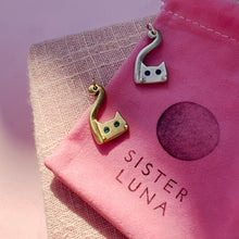 Load image into Gallery viewer, CAT pendant / necklace