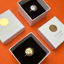 Load image into Gallery viewer, MOON FACE ring