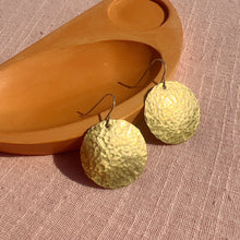 Load image into Gallery viewer, SOLAR disc earrings