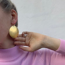 Load image into Gallery viewer, Brass domed earrings