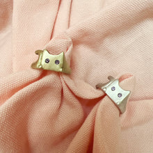 Load image into Gallery viewer, CAT ring
