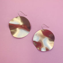Load image into Gallery viewer, RIPPLE earrings
