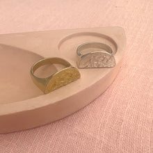 Load image into Gallery viewer, Half moon signet
