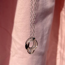 Load image into Gallery viewer, Molten glass necklace
