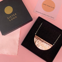 Load image into Gallery viewer, Cosmo necklace
